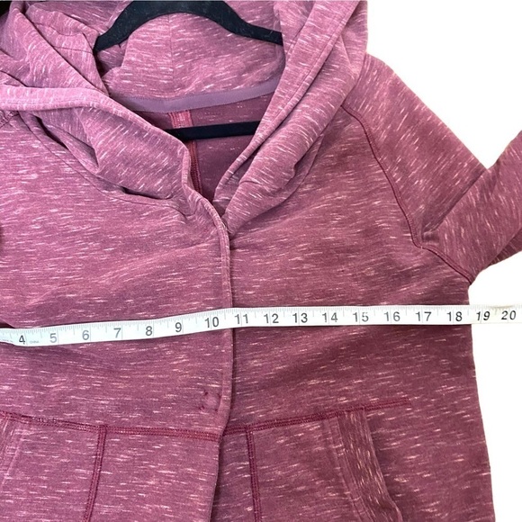 LULULEMON Find Your Centre Wrap - Picture 14 of 15